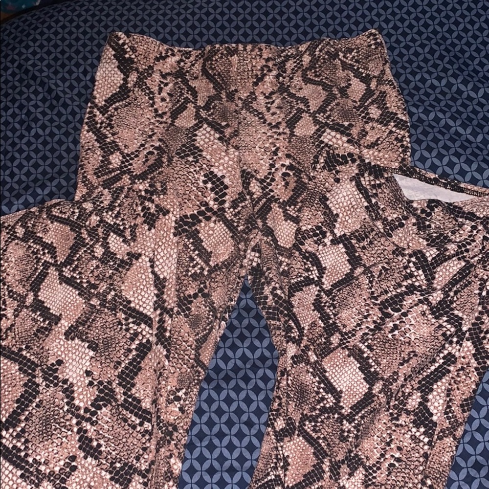 Flow bottom pants